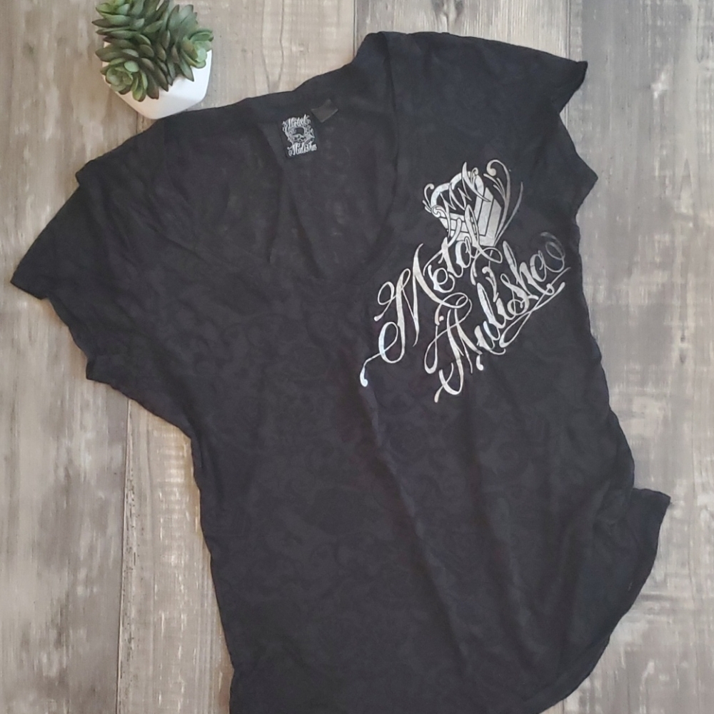Women's Burnout Metal Mulisha t-shirt size L